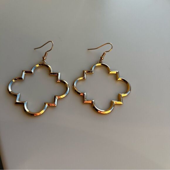 Gold Clover Moroccan Statement  Earrings - Picture 7 of 11